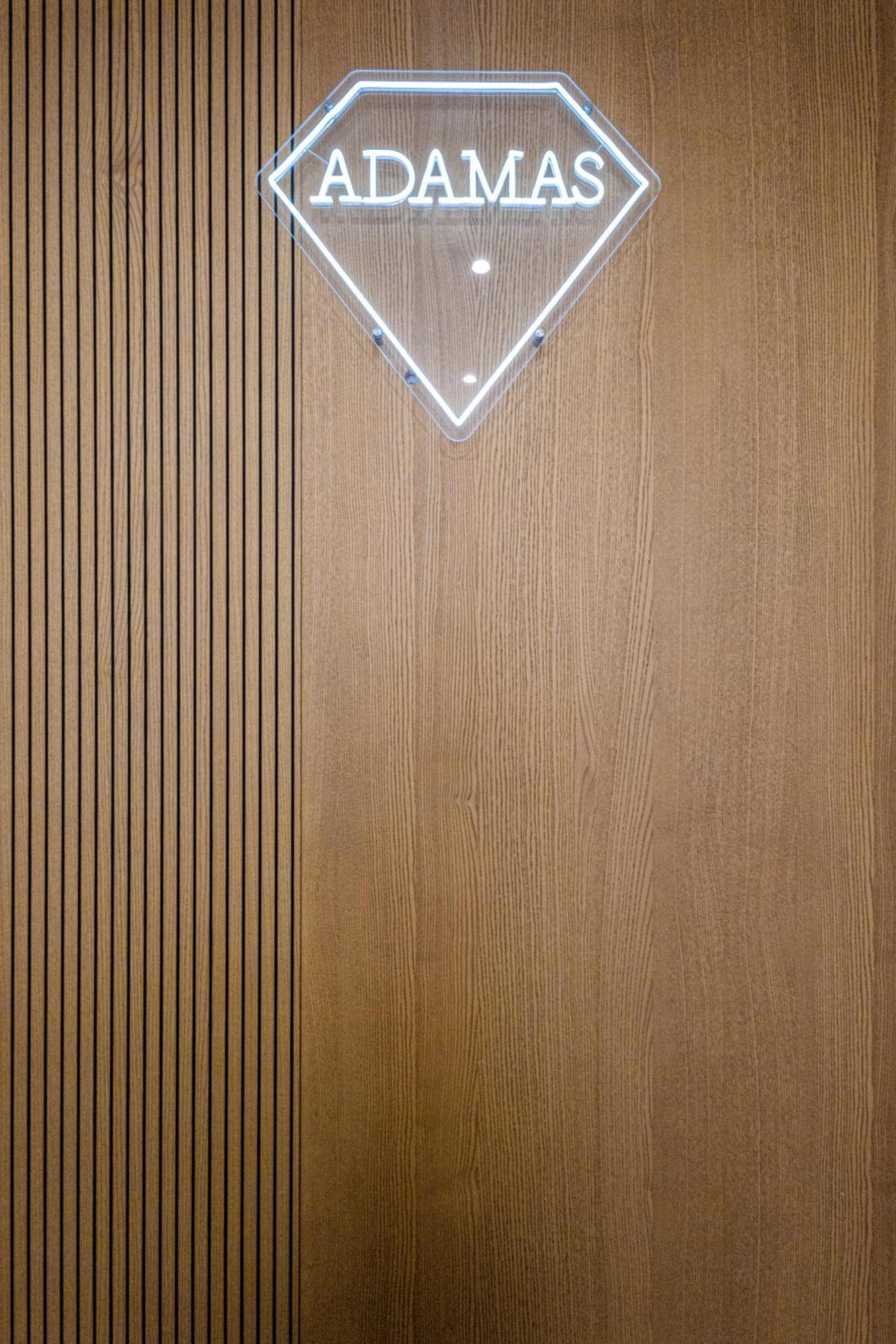 טרפאני Adamas Apartment , Rooms And Suite מראה חיצוני תמונה